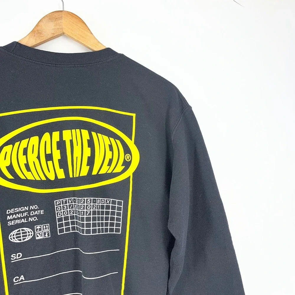 Pierce The Veil Crewneck Sweatshirt Fearless Records Band Merch Mens Size M - Picture 6 of 13